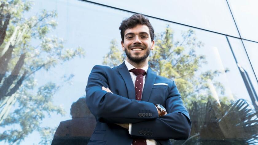 Essential Leadership Tips for First-Time Startup CEOs